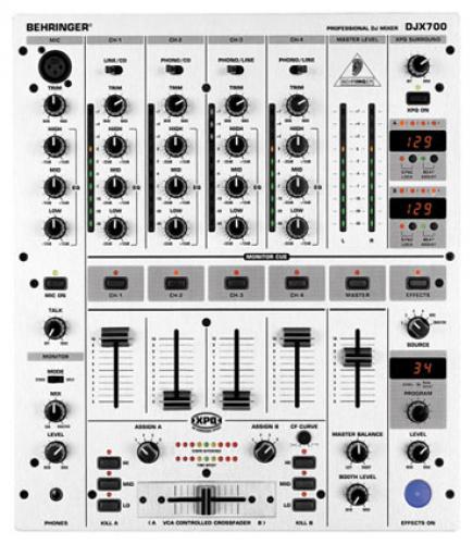 Mixážny pult DJX 700