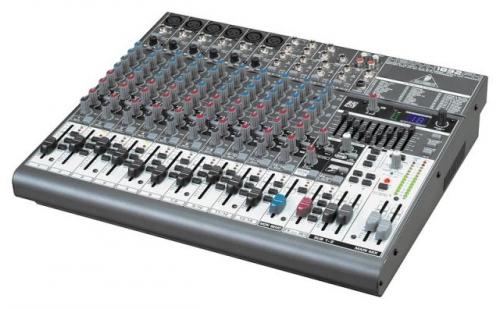 Mixážny pult XENYX 1832FX